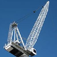 luffing crane