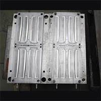 Diamond Comb Mould