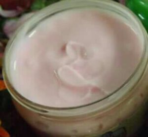 Fruit facial cream