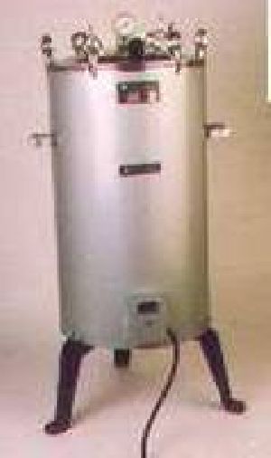 LABORATORY AUTOCLAVE VERTICAL