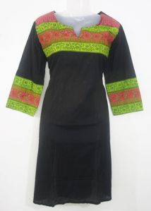 Denting Fabric Tabiz Pattern Kurti