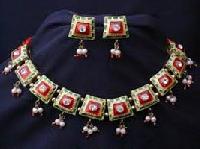 lac jewellery