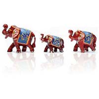 Wooden Elephant Set