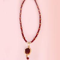 Maroon Pendant Set