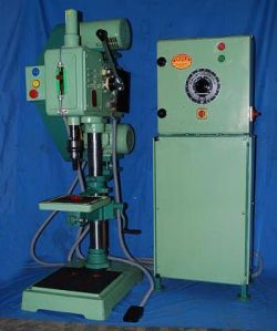 HEAVY DUTY TAPPING MACHINE