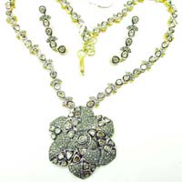 Victorian Necklace Set (CWVNS252)