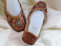 ladies handmade embroidered leather slippers