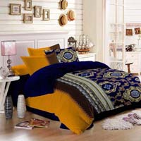 Designer Queen Size Bed Linen Set