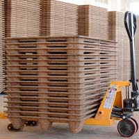 press wood pallets