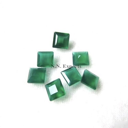 Green Onyx Faceted Square Gemstone