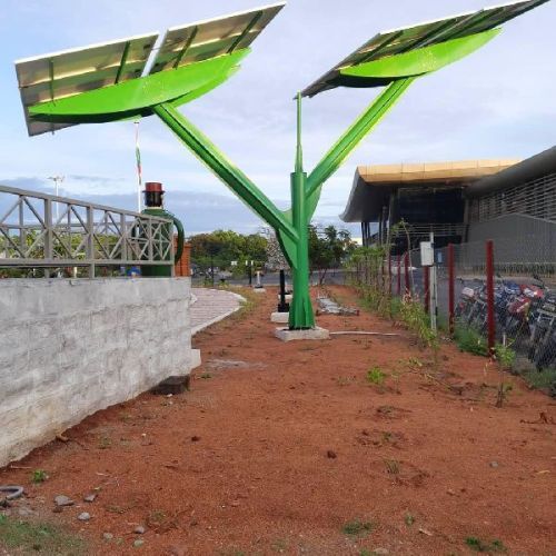 Solar Tree Hybrid