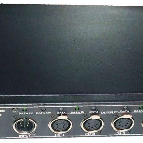PR5P04 DMX Splitter