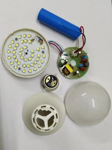 9 Watt LED Bulb