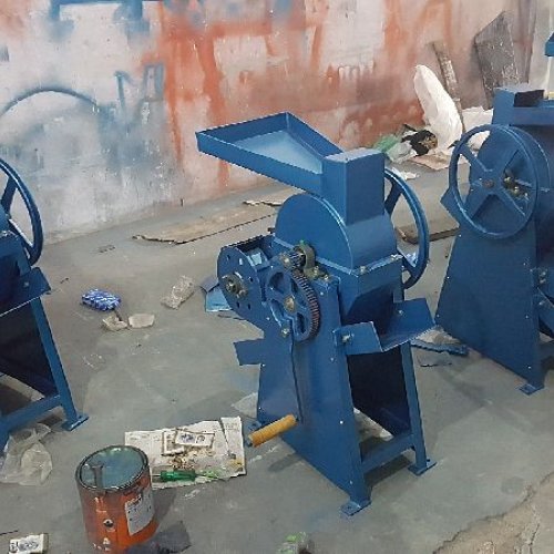 Hand Operated Groundnut Sheller