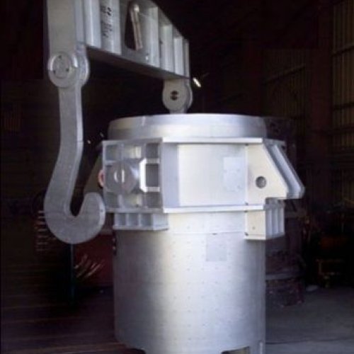 Bottom Pouring Ladles and Bail Arm