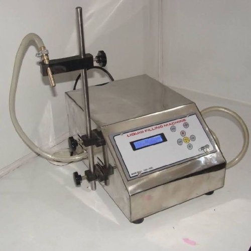 liquid filling machine