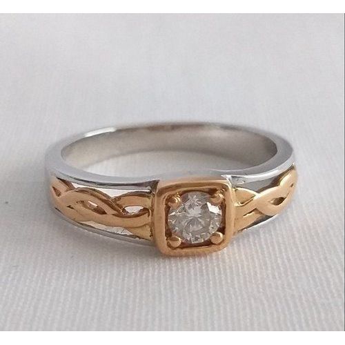 Platinum Diamond Engagement Ring