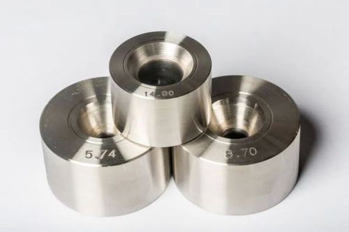 Poly Crystalline Diamond Dies