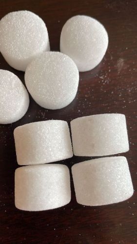 naphthalene balls