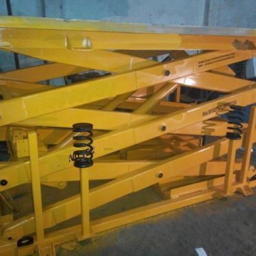 Freight Hydraulic Elevator