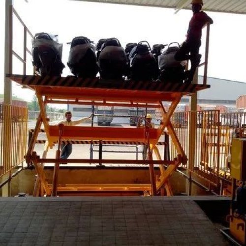 Heavy Duty Scissor Lift