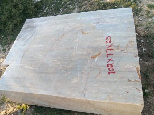 Artificial Quartz Slabs