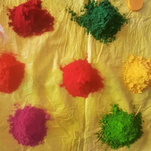 holi gulal powder