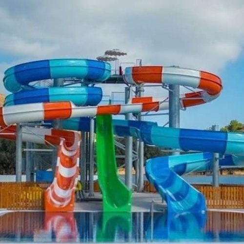 Outdoor Water Park Slide