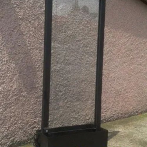 Glass Screen Fountain
