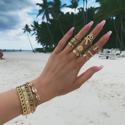 Ladies Finger Rings