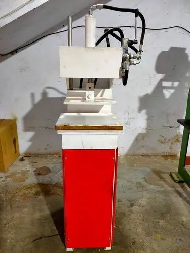 Automatic Hydraulic Sole Cutting Machine