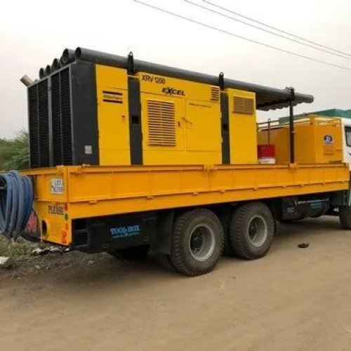 Air Compressor Support Truck
