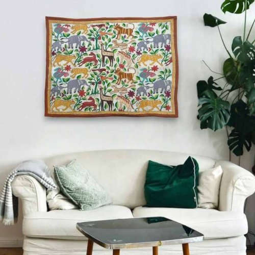 Handmade Animal Motifs Embroidered Wall Hanging