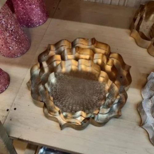 Metal Lotus Urli