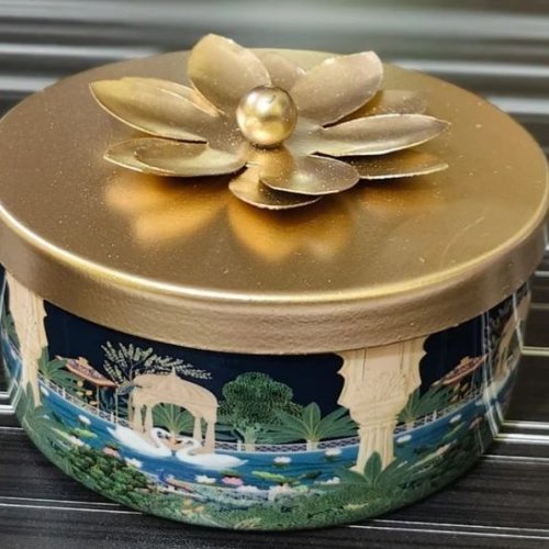Round Printed Metal Jar