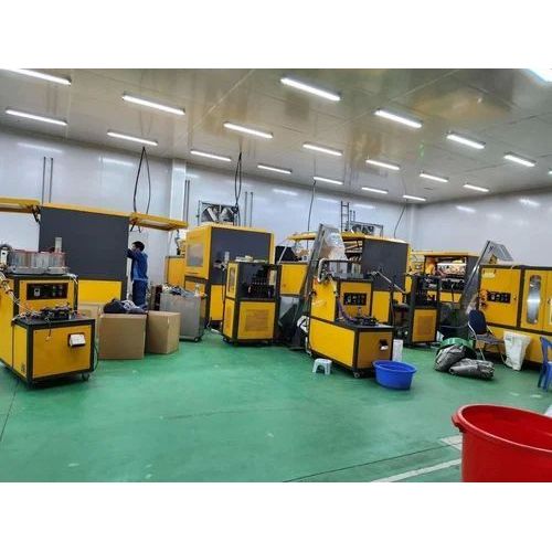 Pet Blow Moulding Machine