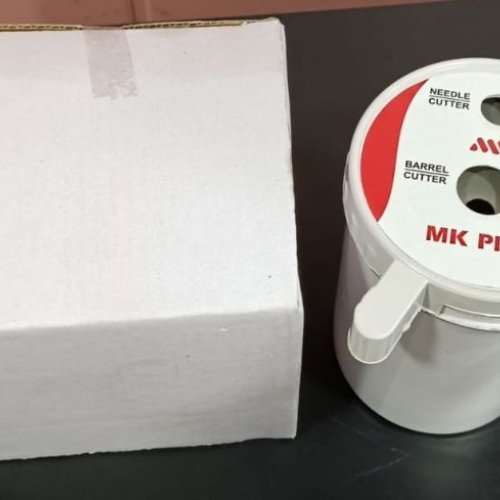 Plastic Manual Needle Cutter