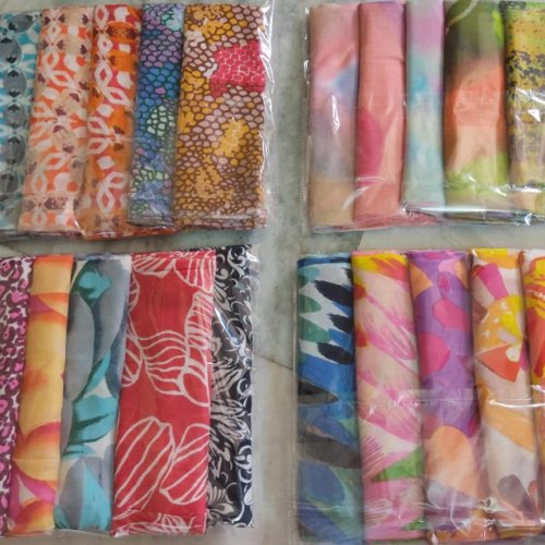 Rayon Stoles