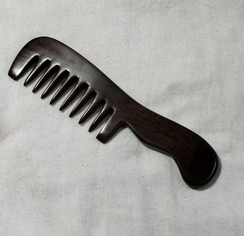 ROSE WOOD COMB