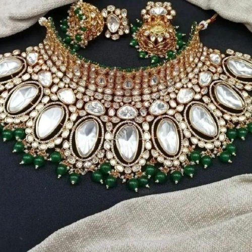 Kundan Necklace Set