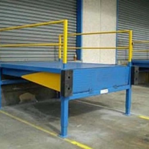 Automatic Dock Leveler