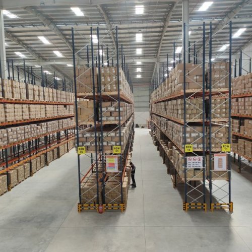 Selective Pallet Racking System