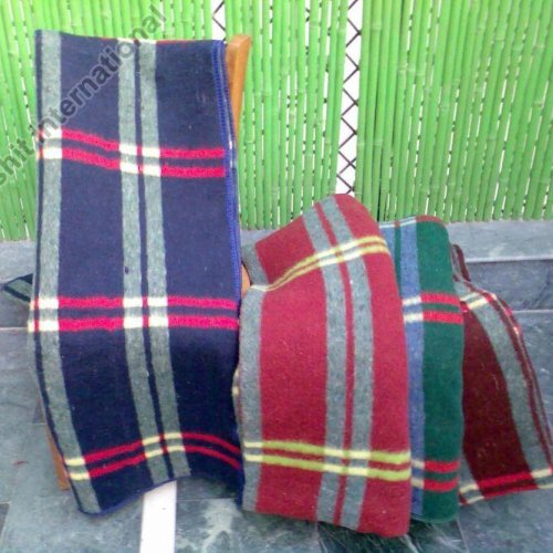 Acrylic Check Pattern Blanket (2.5Kg)