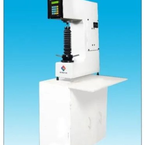 Rockwell Hardness Tester Machine