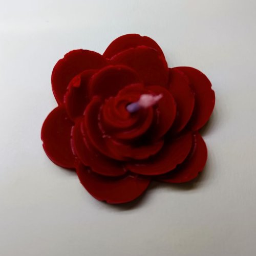 Red Rose Shaped Floating Candle
