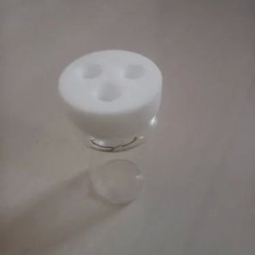 Small Volume Electrochemical Cell