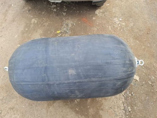 Pneumatic Fender 1160mm X 660mm Black