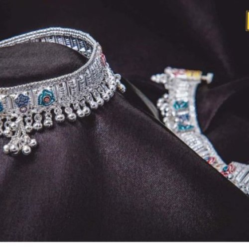 Plaster Silver Pajeb