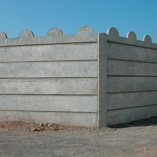 Grey Heavy RCC Compound Wall