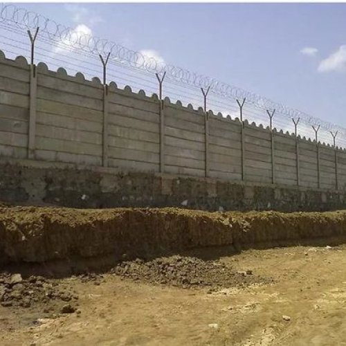 Grey RCC Precast Compound Wall